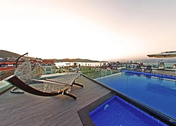 Mara Palas Hotel