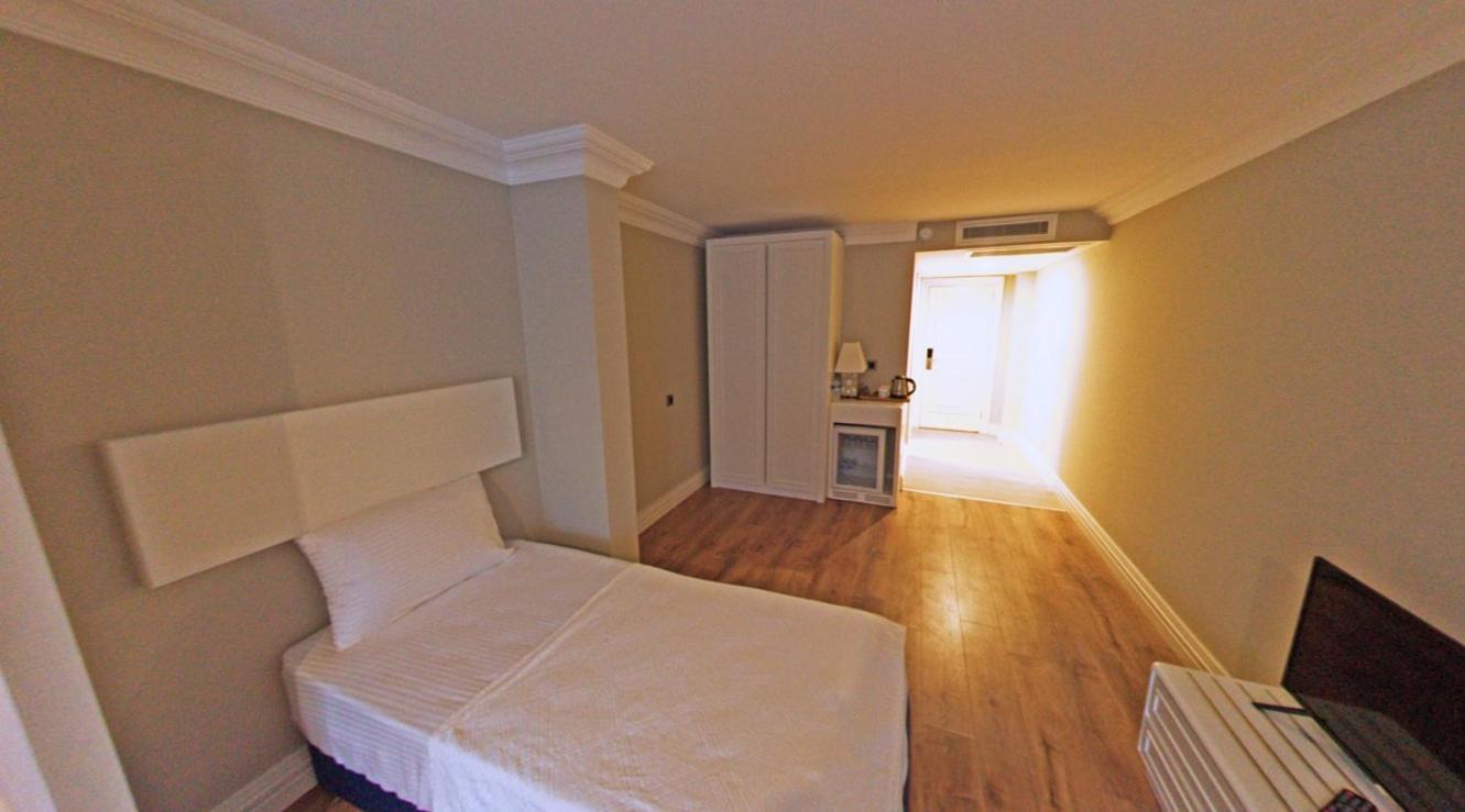 Mara Hotel 4*