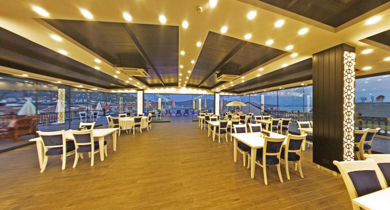 Mara Hotel 4*